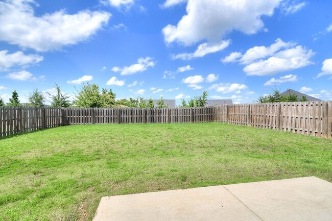 Building Photo - Beautiful 4 Bedroom 2.5 Bath in Grovetown!