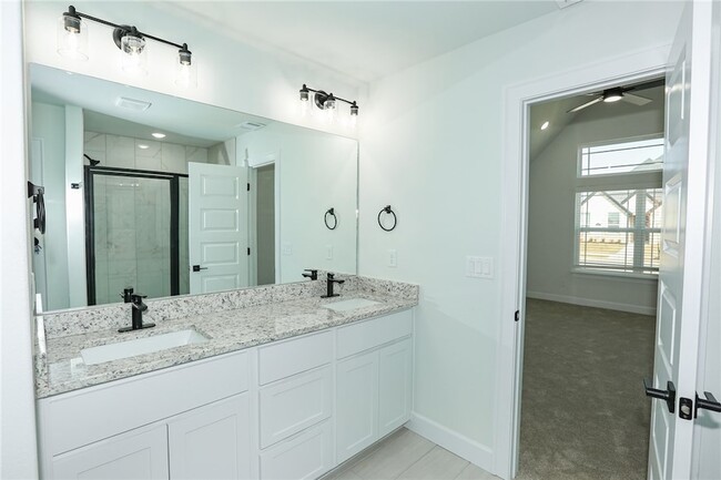 Building Photo - 3213 SW Lovely Ln