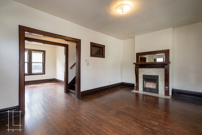 Building Photo - 435 Alden Ave