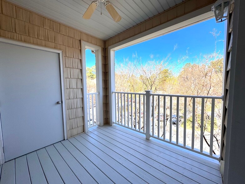 Building Photo - 1331 Arborgate Cir