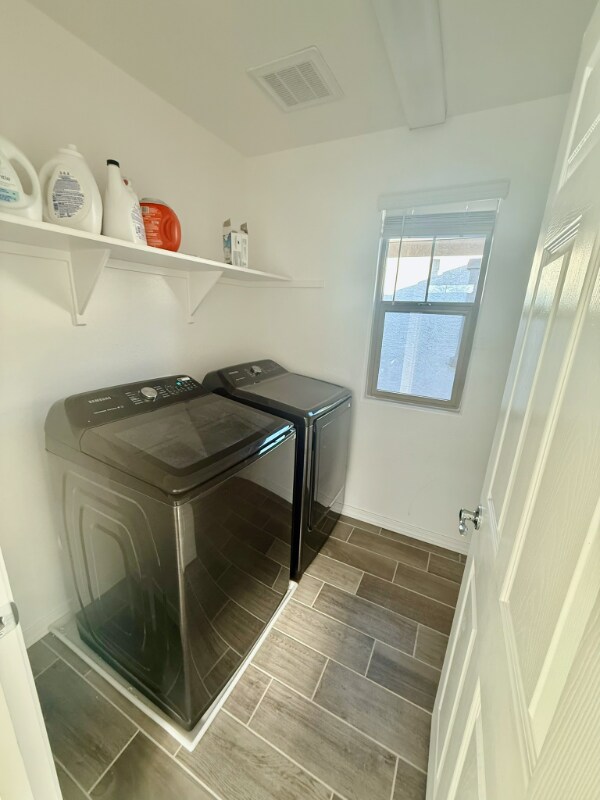 Building Photo - 4236 S 58th Ln