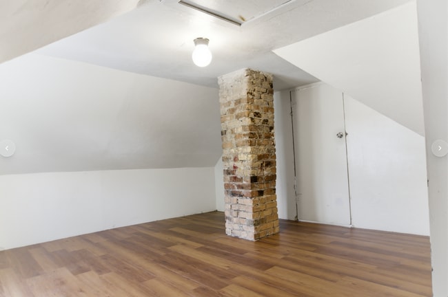 Building Photo - 87 N 800 W St