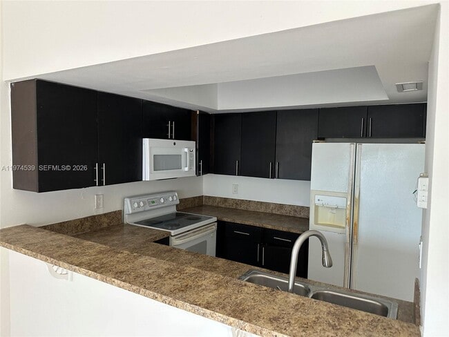 Building Photo - 16220 NW 2nd Ave