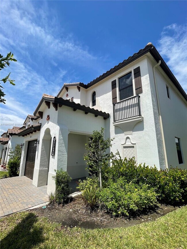 Building Photo - 8951 Madrid Cir