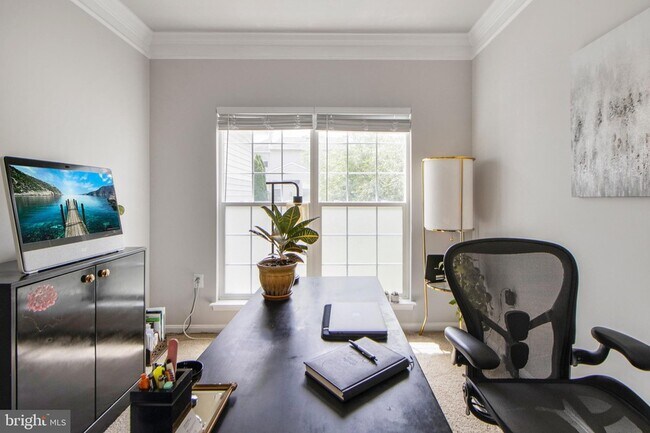 Building Photo - 115 Richard Dr SE