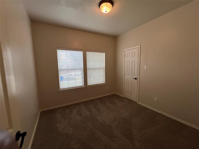 Building Photo - 1012 Churchill Dr