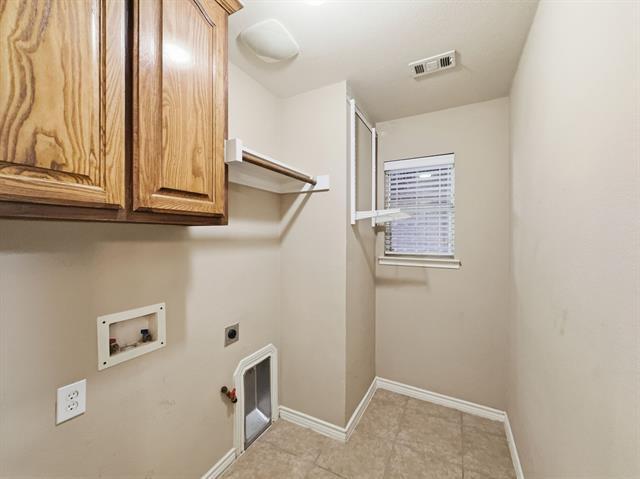 Building Photo - 11250 Luckenbach Dr