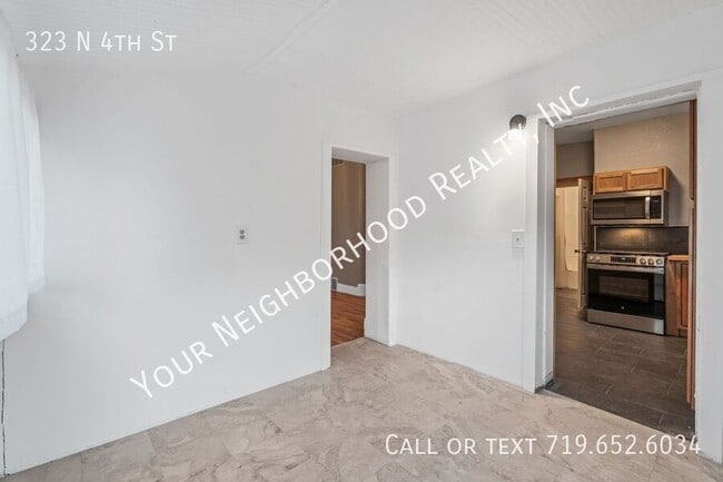 Building Photo - 323 N 4th St