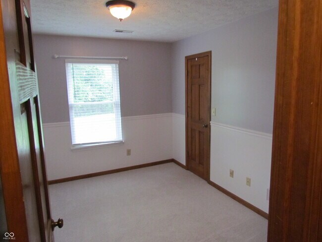 Building Photo - 6842 Sextant Dr