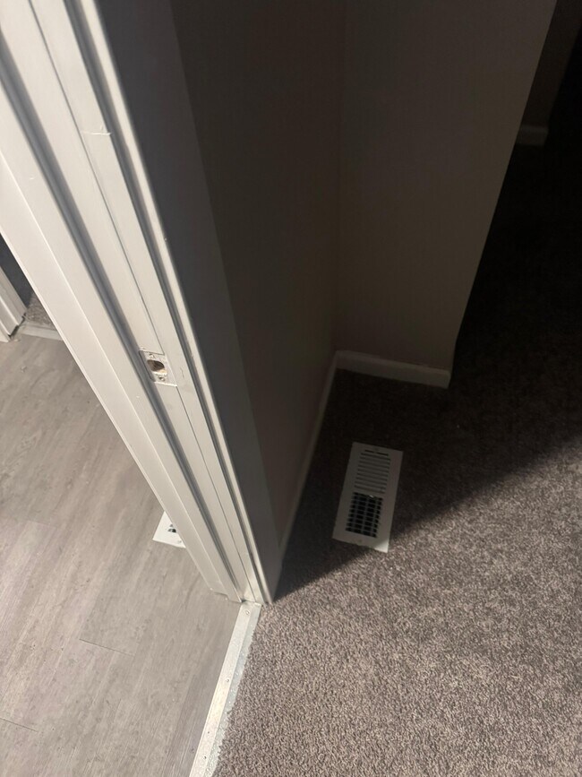 Building Photo - 14 Leith St