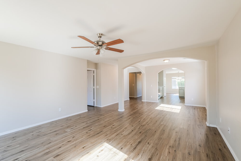 Building Photo - 25213 W Cranston Ln