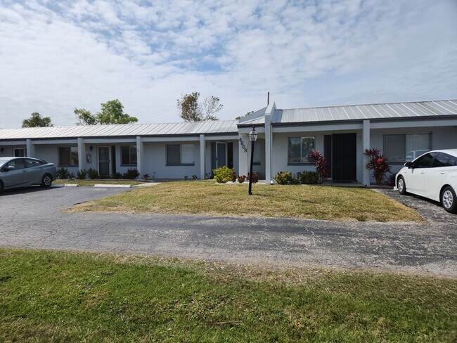 Building Photo - Cute 2 bedroom Apartment for rent