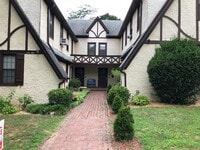 Building Photo - 43-20 Hamilton Pl