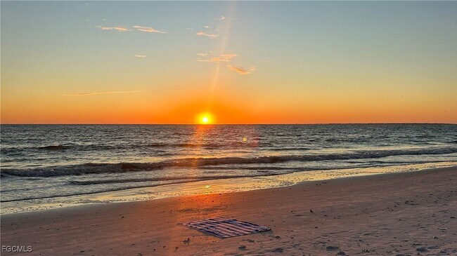 Building Photo - 4969 Estero Blvd