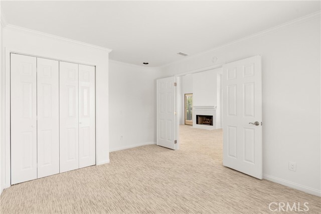 Building Photo - 6042 Shadowbrook Cir