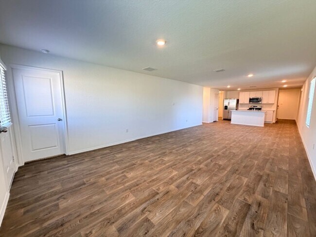 Building Photo - First Time Rental - Move In Ready 4 bedrooms - 2 year lease option