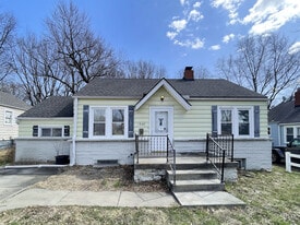 Building Photo - 1345 S Liberty St