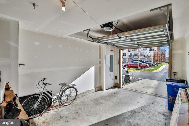 Building Photo - 3310 Tribune Ct