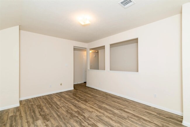 Building Photo - 13107 Withee Path Ln