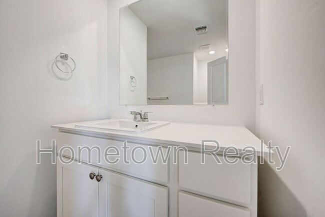 Building Photo - 9724 NW 124th St