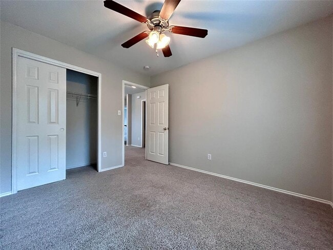 Building Photo - 1104 Doras Dr