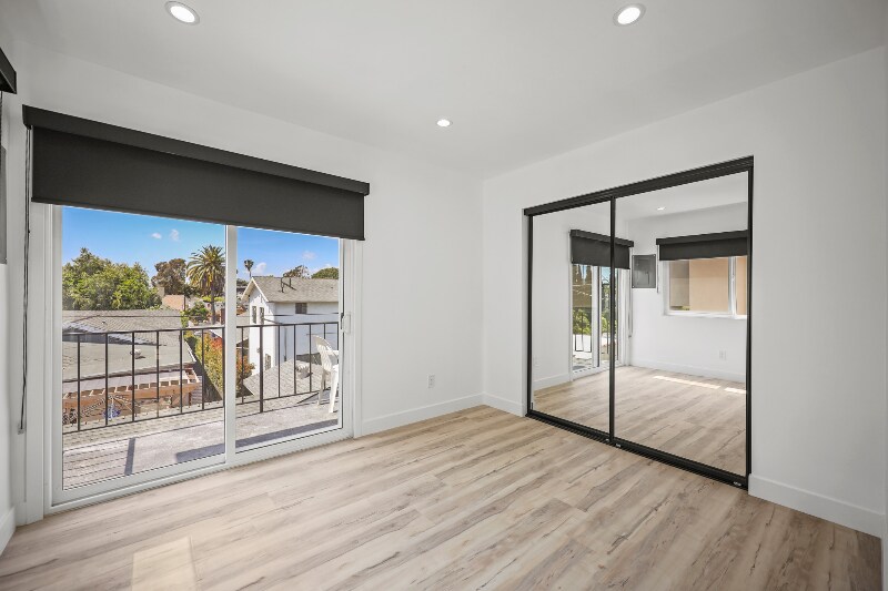 Building Photo - 111 Normandie Ave