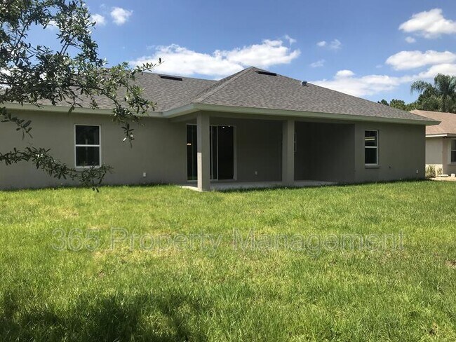 Building Photo - 3044 S Haberland Blvd