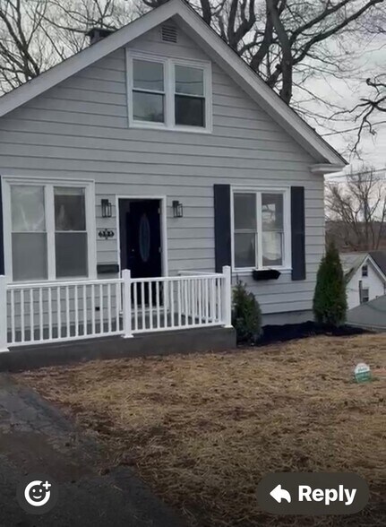 Front Yard - 384 Sylvan Ave