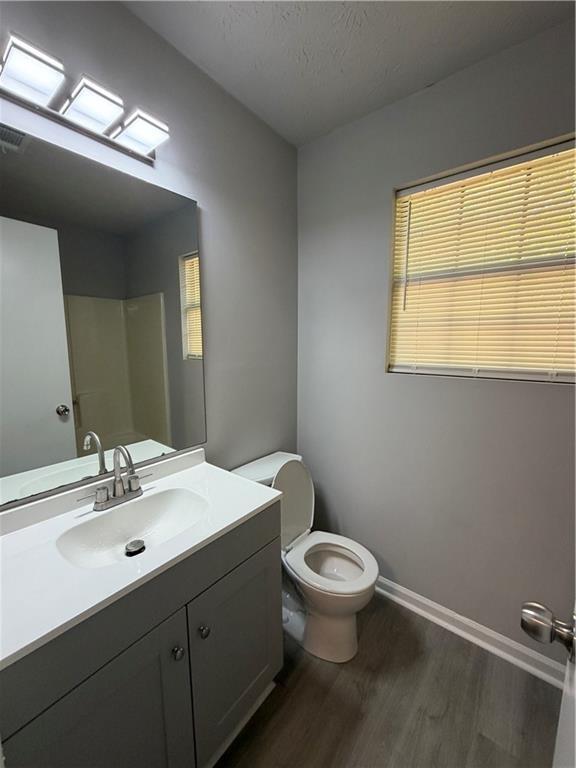 Building Photo - 160 Chesapeake Dr