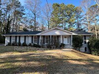 Building Photo - 3434 Palace Ct