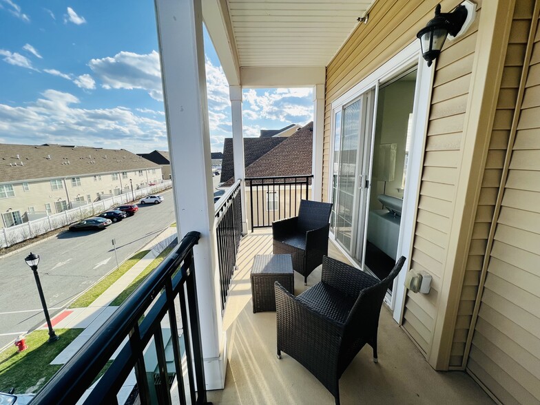 Patio - 531 E Celebration Way