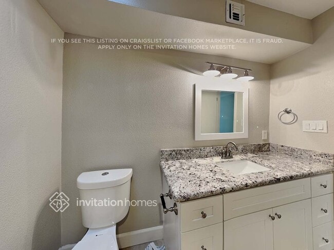 Building Photo - 8702 E Valley View Rd