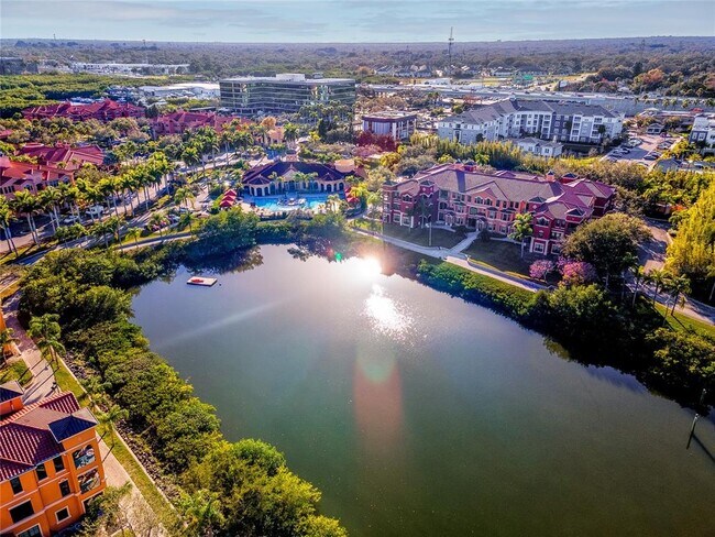 Building Photo - 2733 Via Cipriani