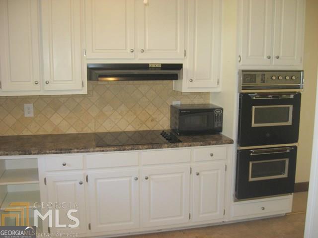 Building Photo - 5433 Wydella Rd SW