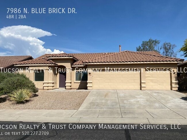 Primary Photo - 7986 N Blue Brick Dr