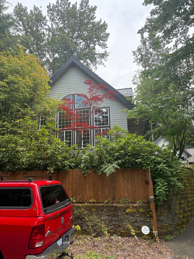 Building Photo - 64633 E Sandy River Ln