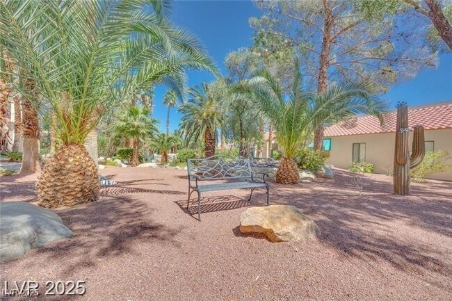 Building Photo - 2723 Seabridge Dr