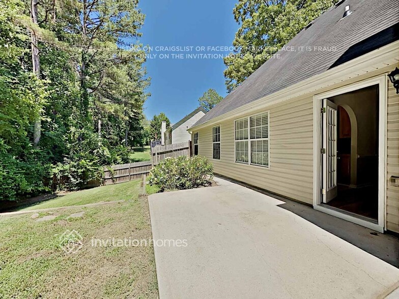 Building Photo - 1750 Alcovy River Dr