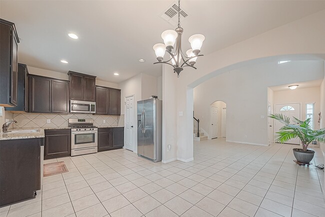 Building Photo - 13206 Versace Dr