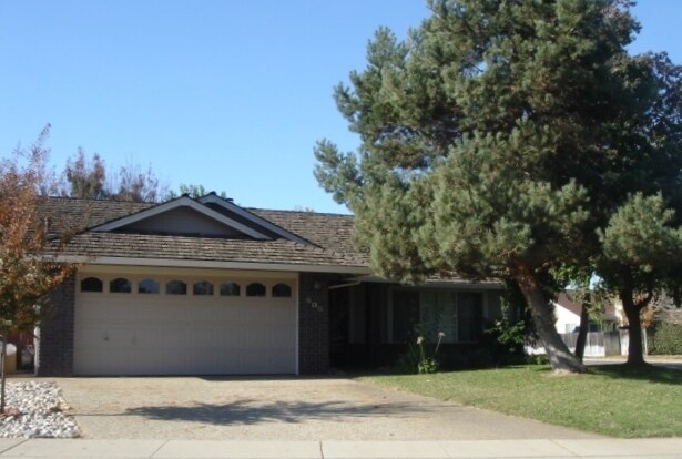 Primary Photo - 600 Bowers Way