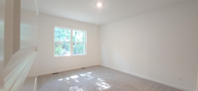 Building Photo - 4203 Viceroy St