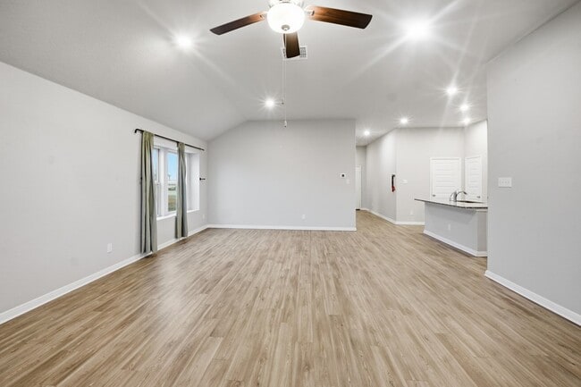 Building Photo - 9313 Other