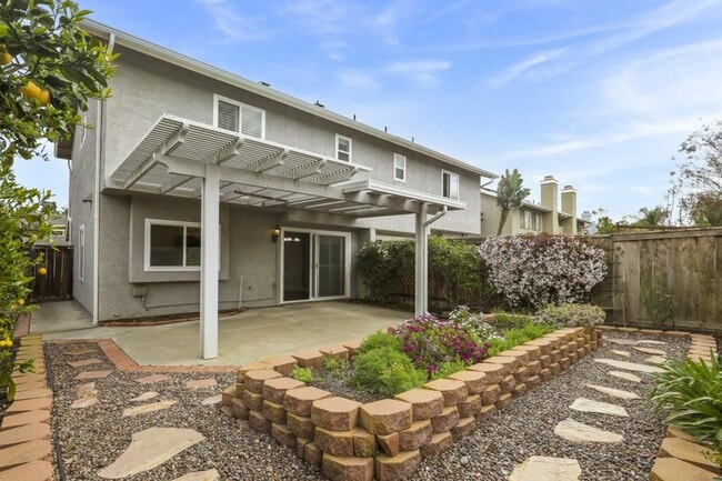 Building Photo - 10976 Glencreek Cir