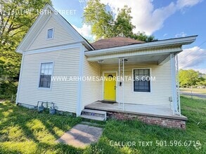 Building Photo - 1601 W 18th St