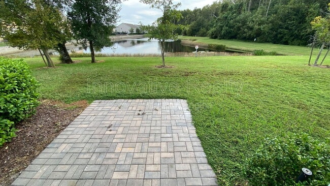 Building Photo - 6952 Tussilago Way