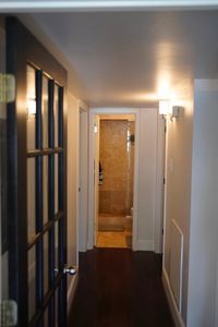 Building Photo - 5930 Sandhurst Ln