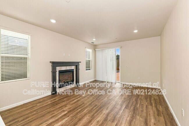 Building Photo - 1665 Hopper Ave