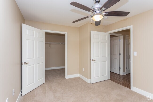 2BR, 1BA - 911 SF - Senior Homes of Findlay