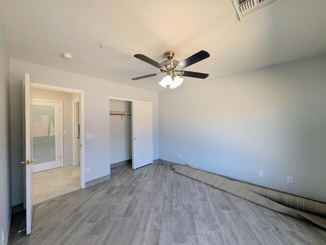 Building Photo - 27321 N Gidiyup Trail