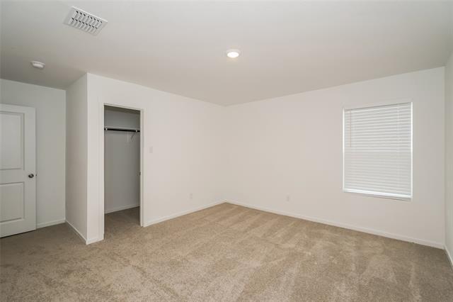 Building Photo - 1132 Tufted Dr